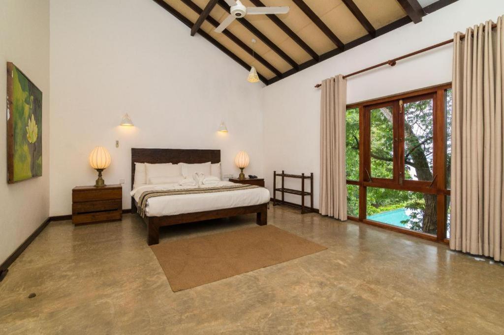 Roman Lake Ayurveda Boutique Resort Ahungalla Exterior photo