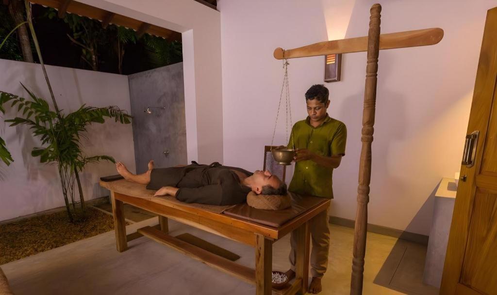 Roman Lake Ayurveda Boutique Resort Ahungalla Exterior photo